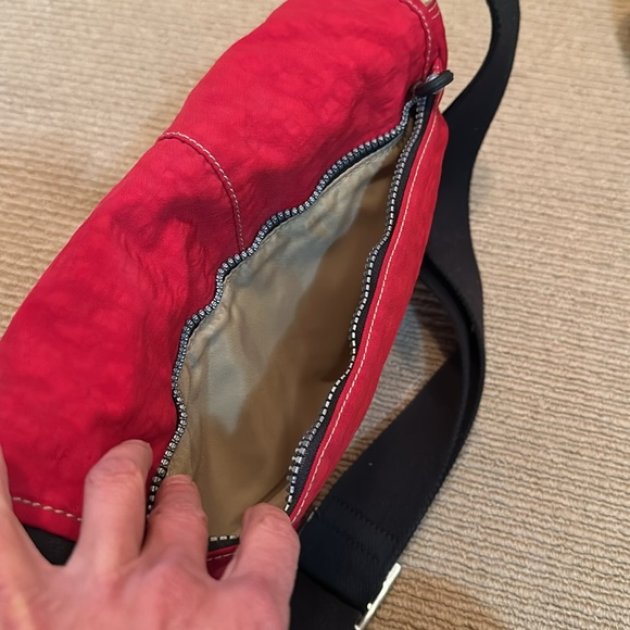 CLOSET CLOSING DOWN Kipling messenger bag - Picture 4 of 8